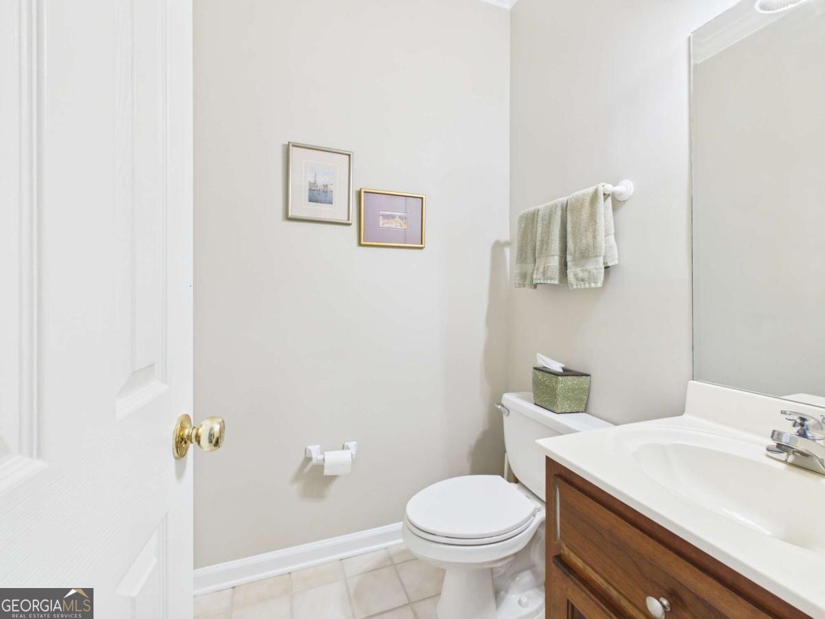 1120 Laurel Pointe Watkinsville, GA 30677 - Photo 15 of 50 a bathroom with a sink and a toilet