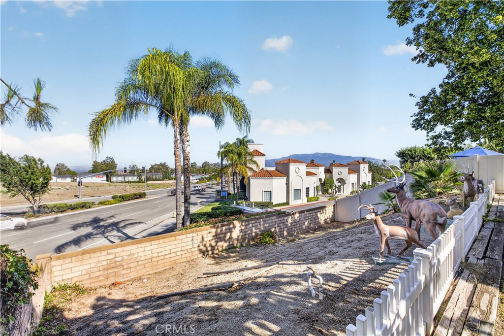 6727 Hawkley Drive Riverside, CA 92506 - Photo 43 of 52