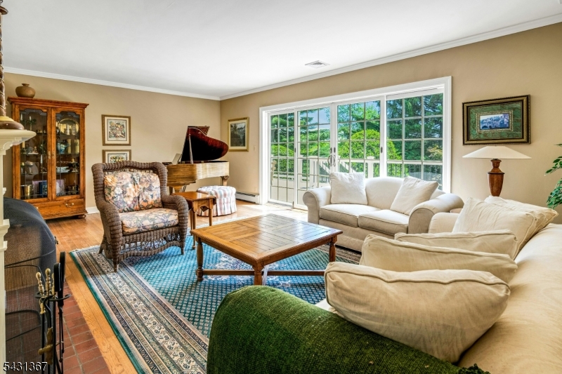 368 Franklin Road Denville, NJ 07834 - Photo 3 of 26