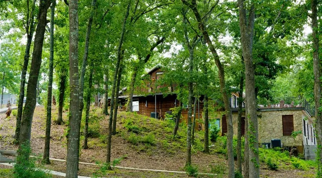 a view of outdoor space