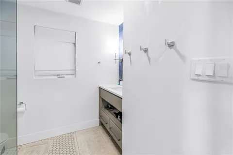 $444,000 | 3400 Waterbridge Drive, Tampa, FL 33618