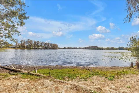 $444,000 | 3400 Waterbridge Drive, Tampa, FL 33618