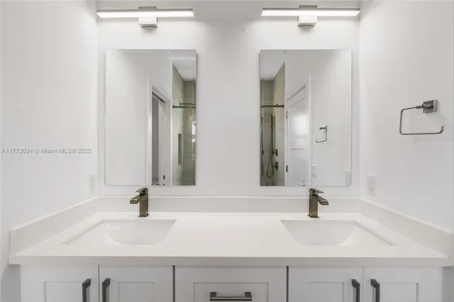 $1,599,000 | 84745 Old Highway, Unit 13, Islamorada, FL 33036