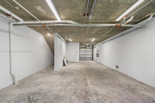 $1,599,000 | 84745 Old Highway, Unit 13, Islamorada, FL 33036