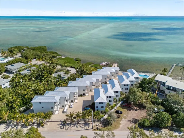 $1,599,000 | 84745 Old Highway, Unit 13, Islamorada, FL 33036