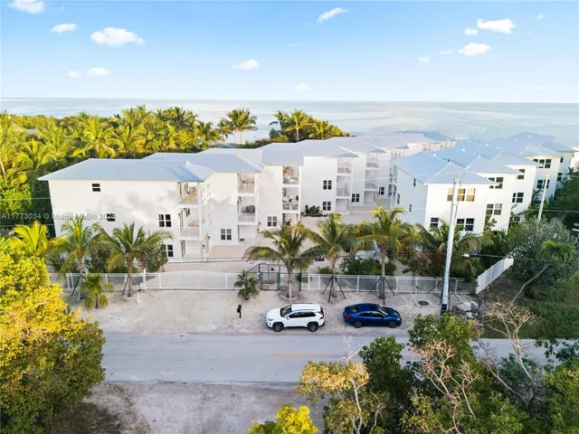 $1,599,000 | 84745 Old Highway, Unit 13, Islamorada, FL 33036