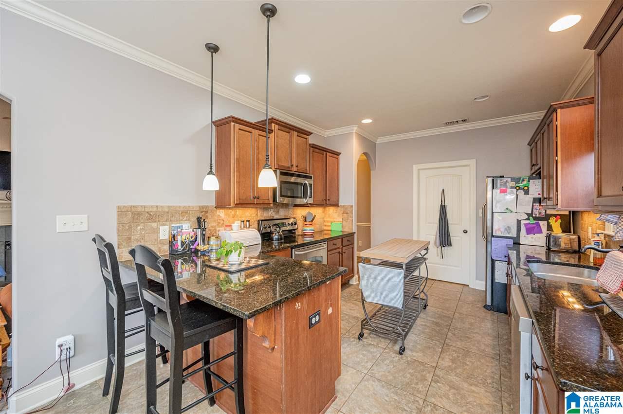 428 Heathersage Road Alabaster, AL 35114 - Photo 13 of 45