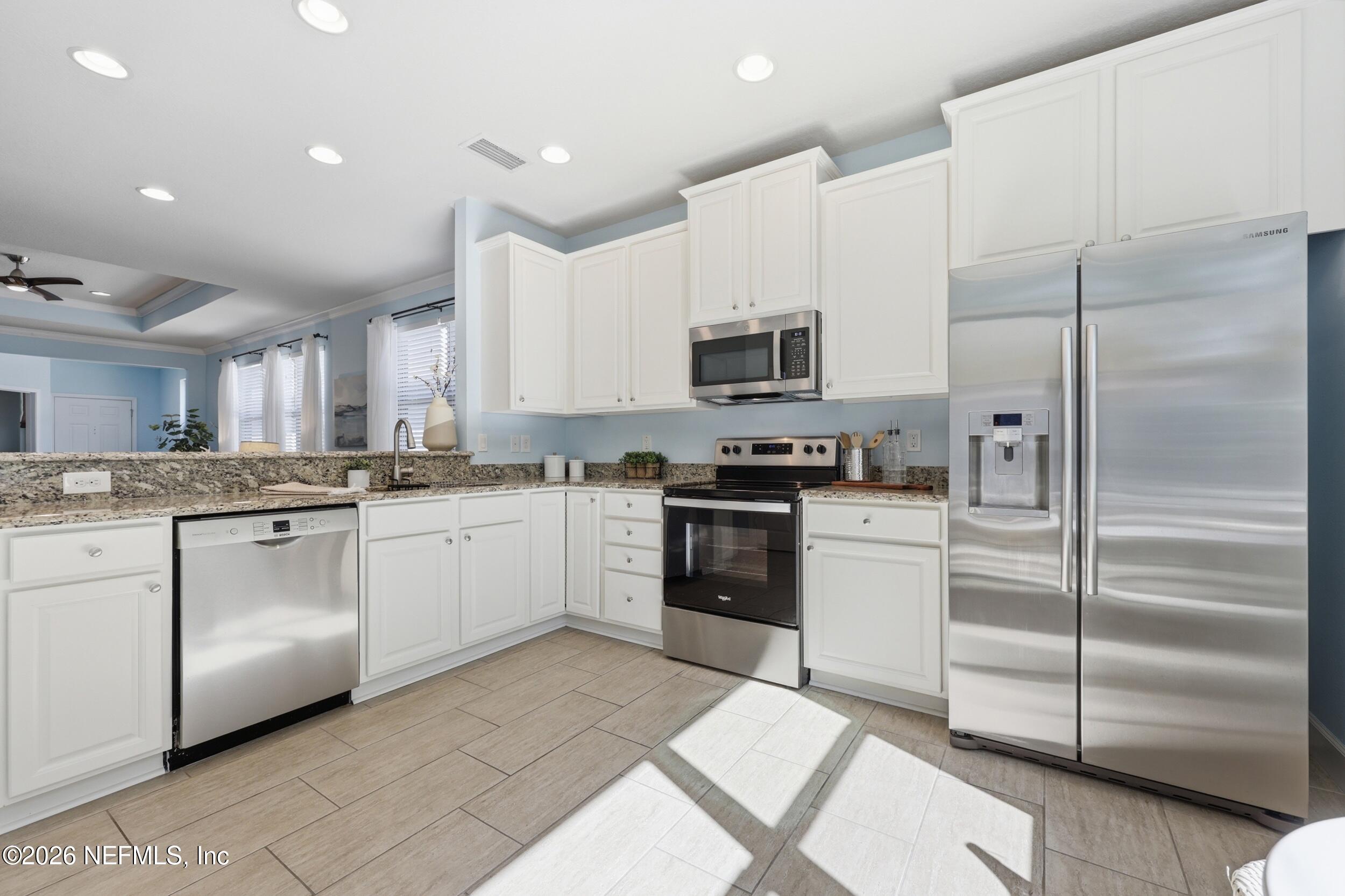 248 Hawks Harbor Road Ponte Vedra, FL 32081 - Photo 18 of 60 Kitchen