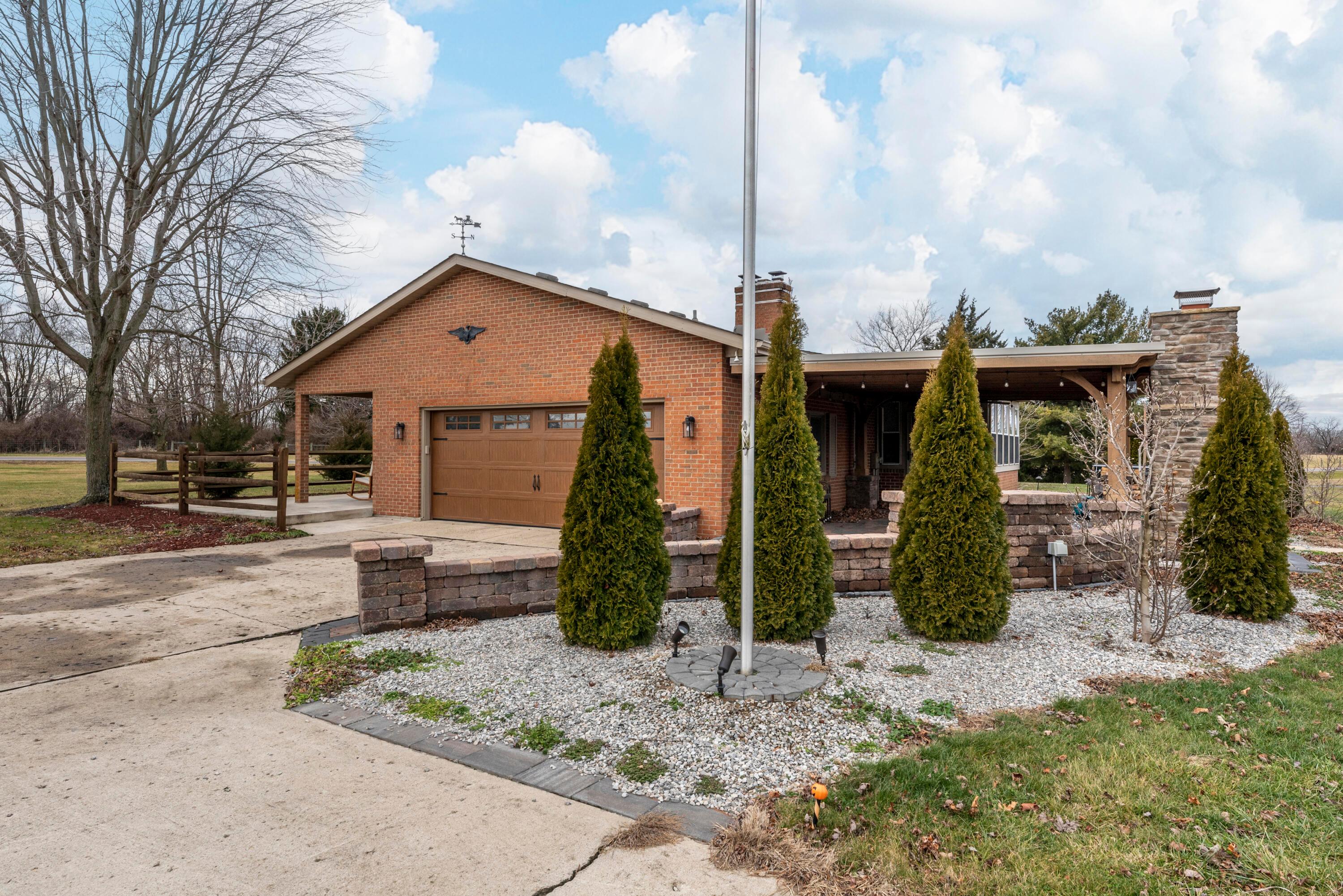 8900 Patterson Road Hilliard, OH 43026 - Photo 7 of 54 MAR_8971