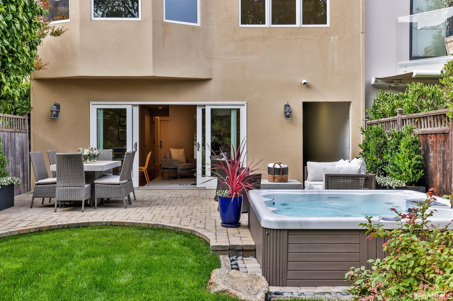 1663 Beach Street San Francisco, CA 94123 - Photo 32 of 35