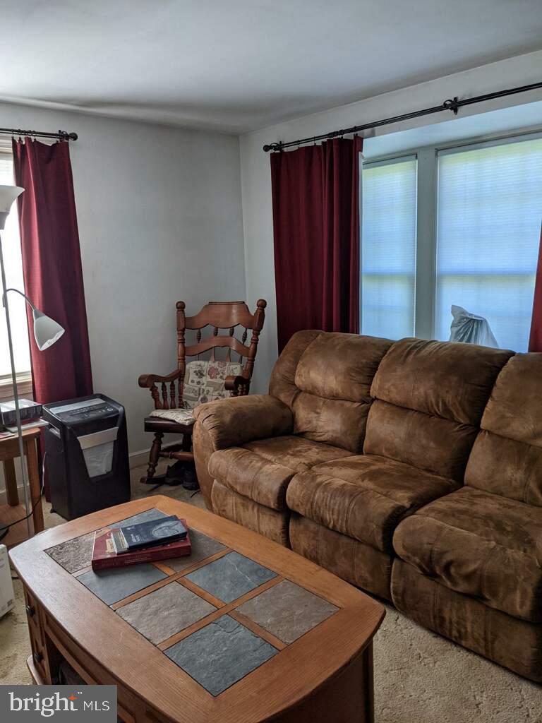 5 Johns Road Cheltenham, PA 19012 - Photo 3 of 12 Gallery Image 3