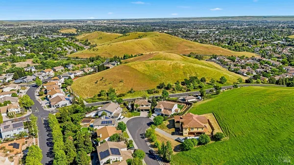 $980,000 | 2386 Fairwood Court, Fairfield, CA 94534