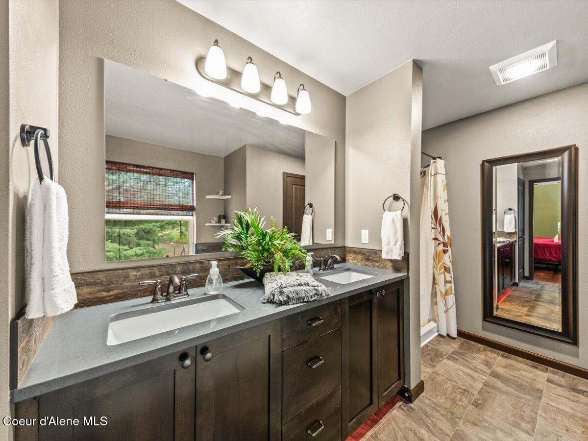 68 Outback Ridge Road Spirit Lake, ID 83869 - Photo 12 of 32 2-NIDREPLLC-854