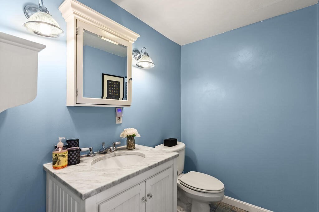 16 Payson Road Brookline, MA 02467 - Photo 28 of 34