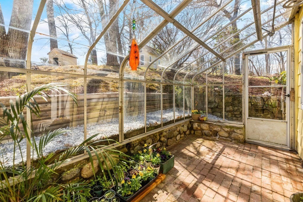 16 Payson Road Brookline, MA 02467 - Photo 29 of 34