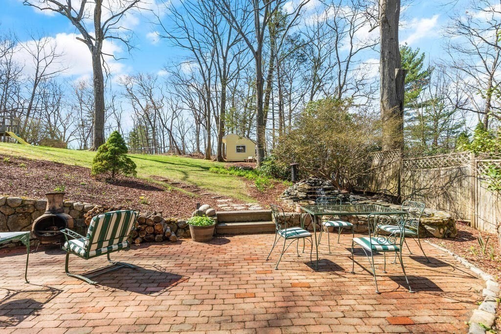 16 Payson Road Brookline, MA 02467 - Photo 4 of 34