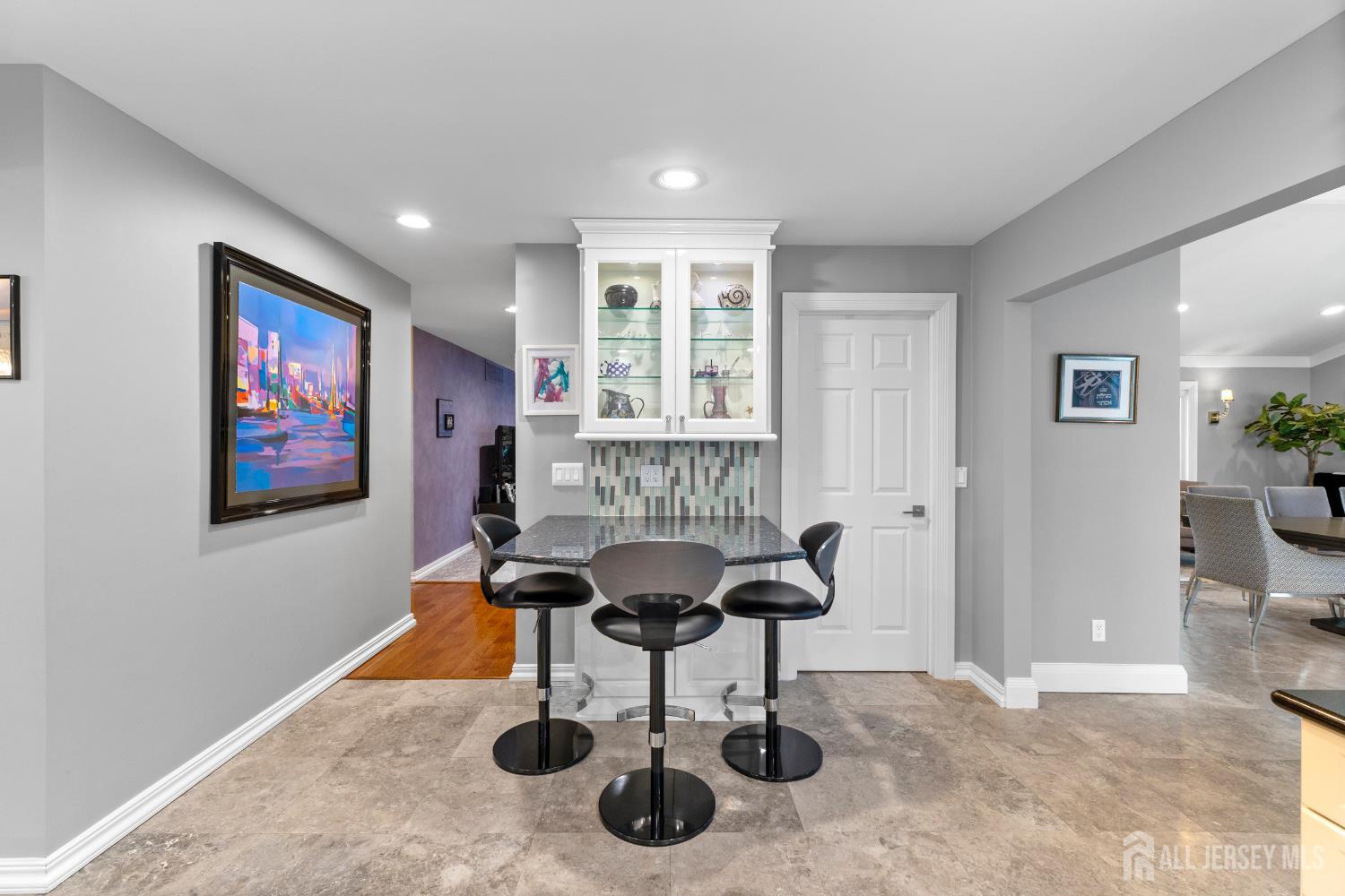 8 Willow Ridge Court Old Bridge, NJ 07747 - Photo 14 of 54