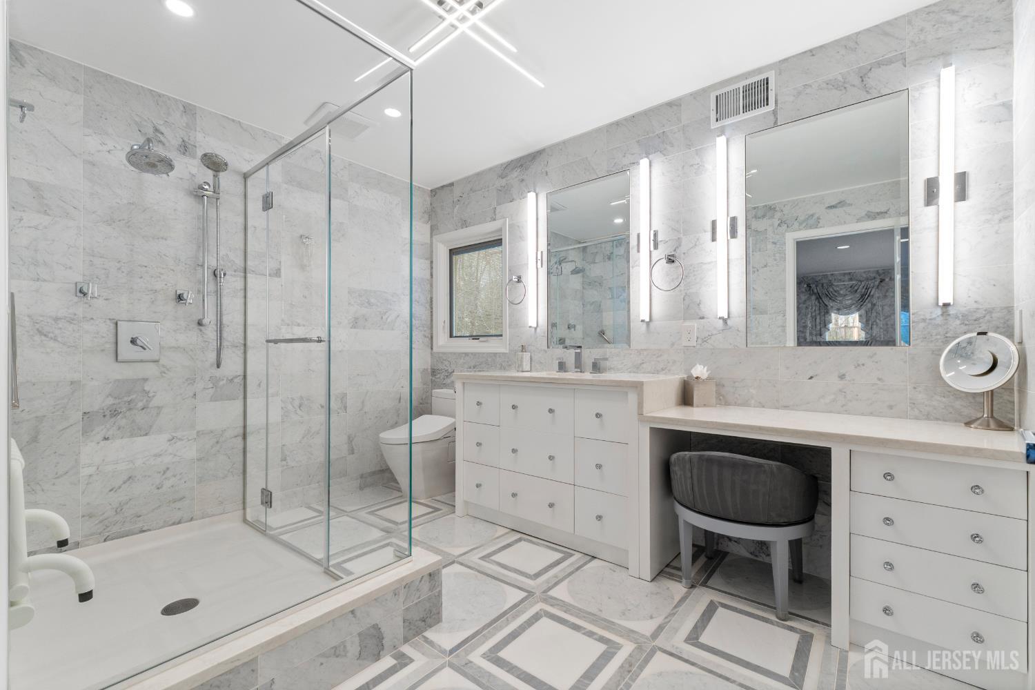 8 Willow Ridge Court Old Bridge, NJ 07747 - Photo 26 of 54