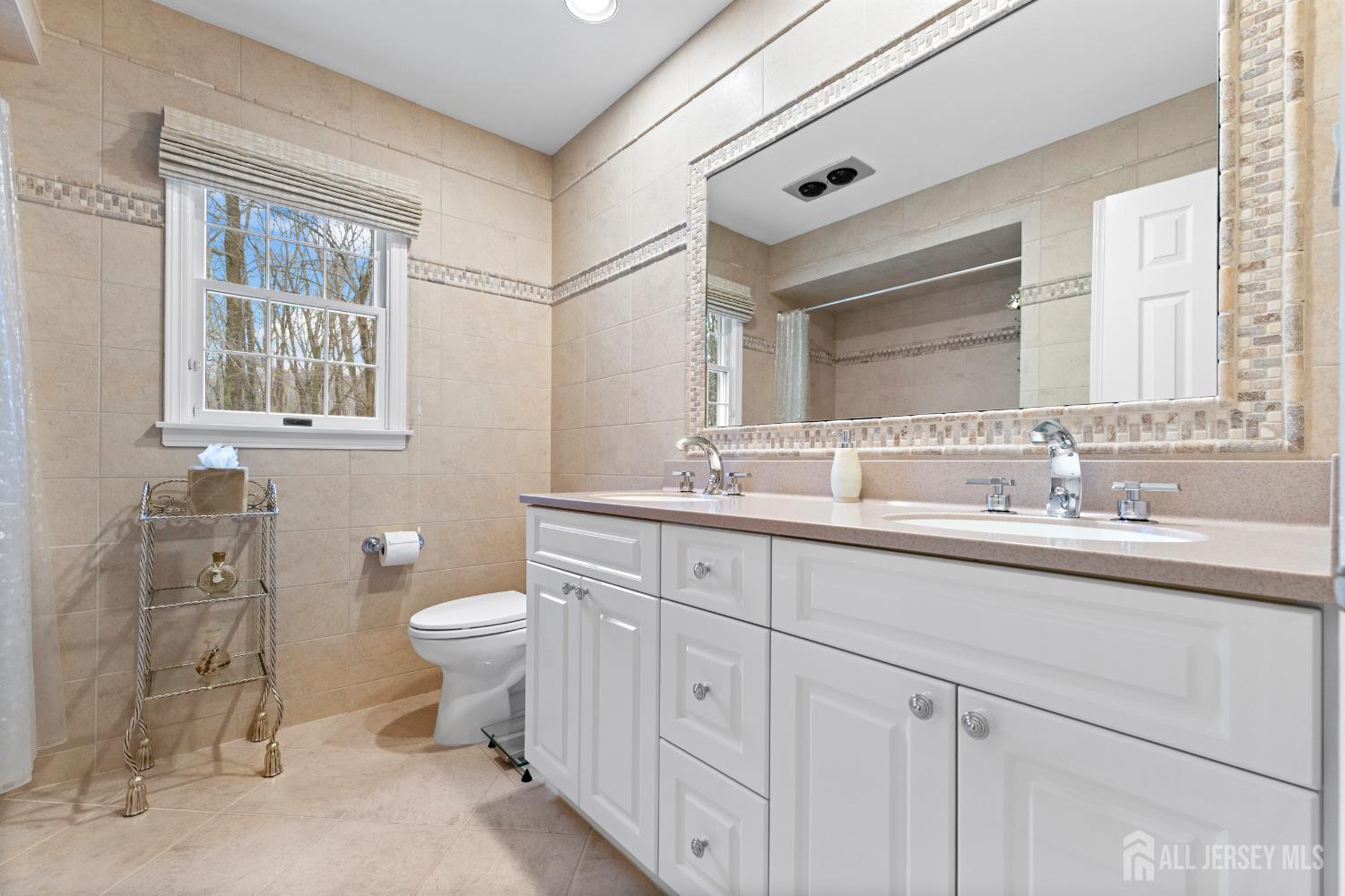 8 Willow Ridge Court Old Bridge, NJ 07747 - Photo 31 of 54