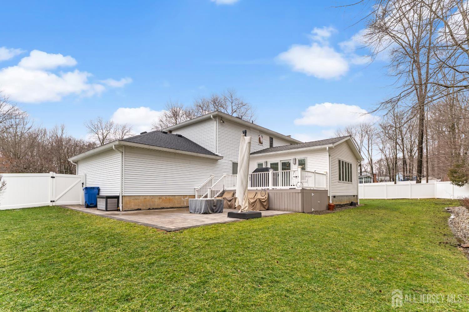 8 Willow Ridge Court Old Bridge, NJ 07747 - Photo 45 of 54