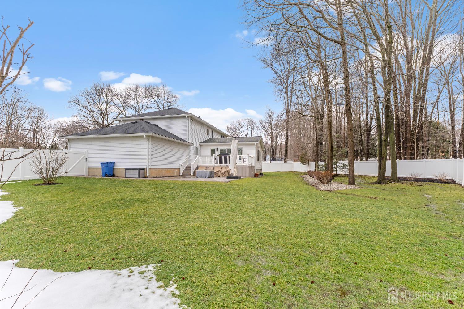 8 Willow Ridge Court Old Bridge, NJ 07747 - Photo 46 of 54