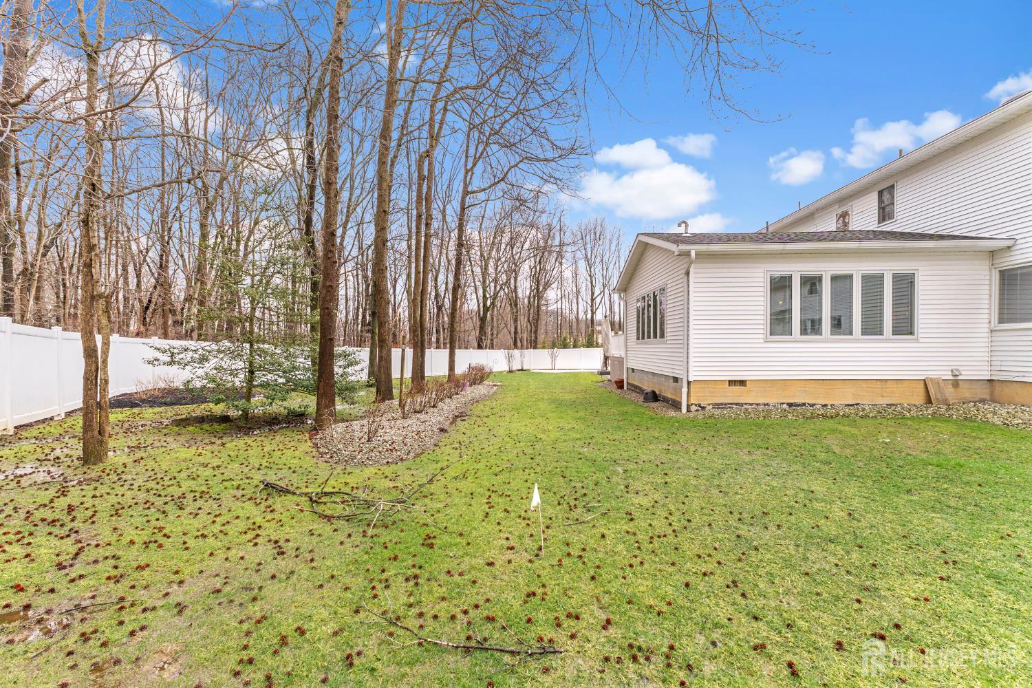 8 Willow Ridge Court Old Bridge, NJ 07747 - Photo 48 of 54