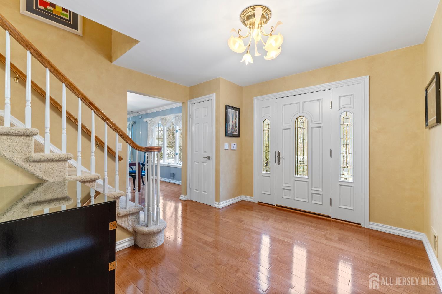 8 Willow Ridge Court Old Bridge, NJ 07747 - Photo 7 of 54