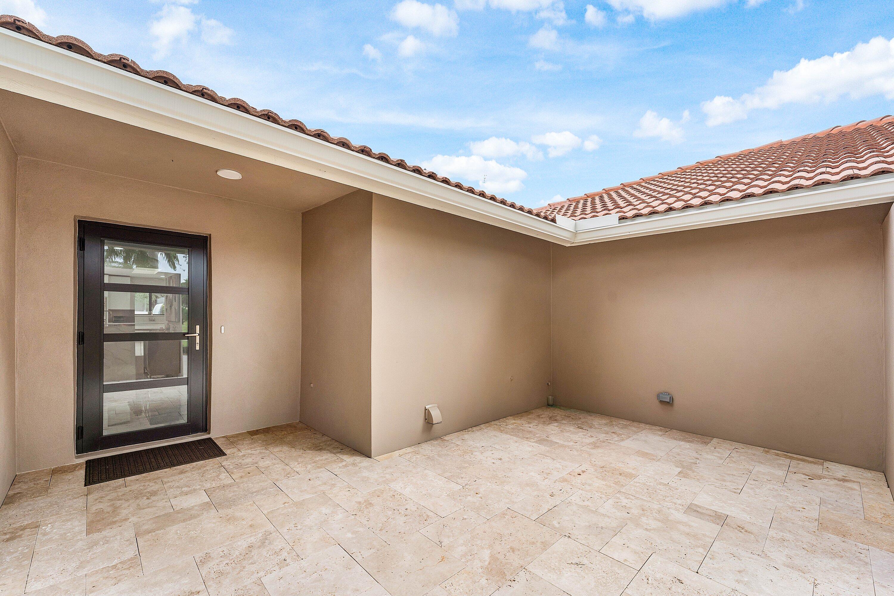 8274 Sawpine Road Delray Beach, FL 33446 - Photo 5 of 62 005-8274SawpineRoad-DelrayBeach-FL-33446