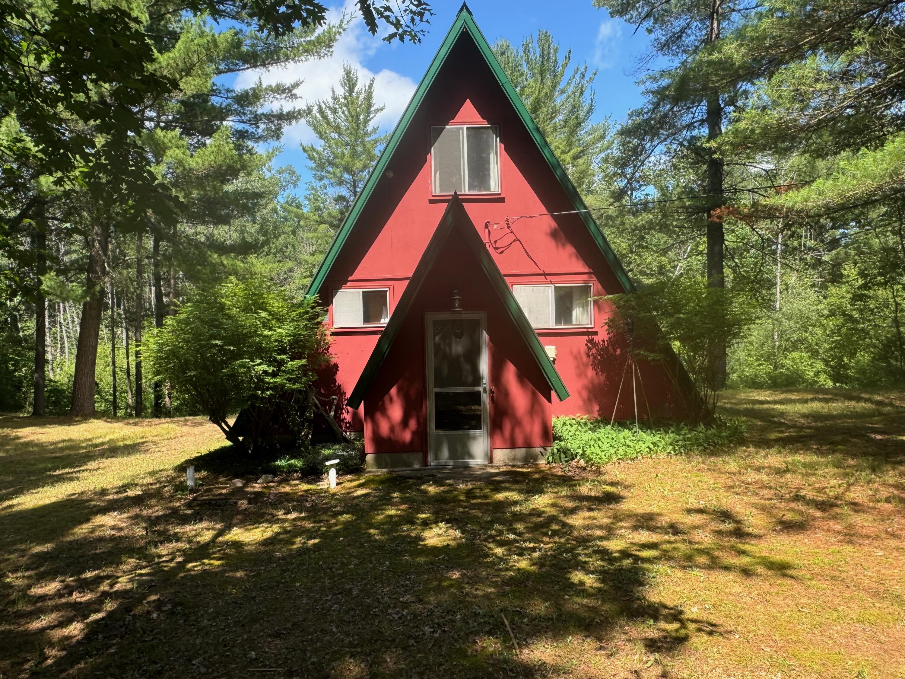 8182 West River Road Irons, MI 49644 - Photo 2 of 22 IMG_5131