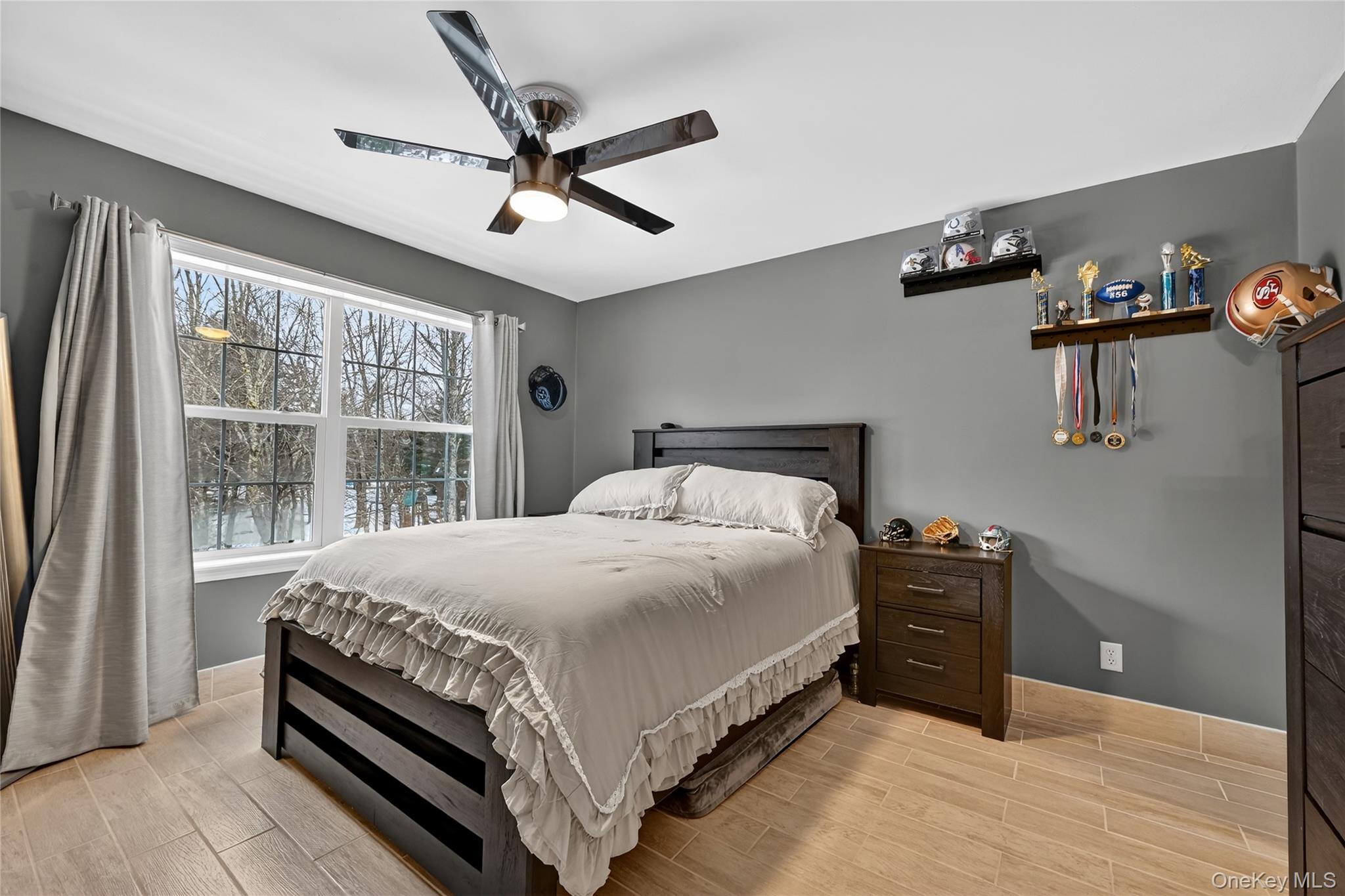 16 Kukas Road Monticello, NY 12701 - Photo 38 of 50 a bedroom with a bed and a large window