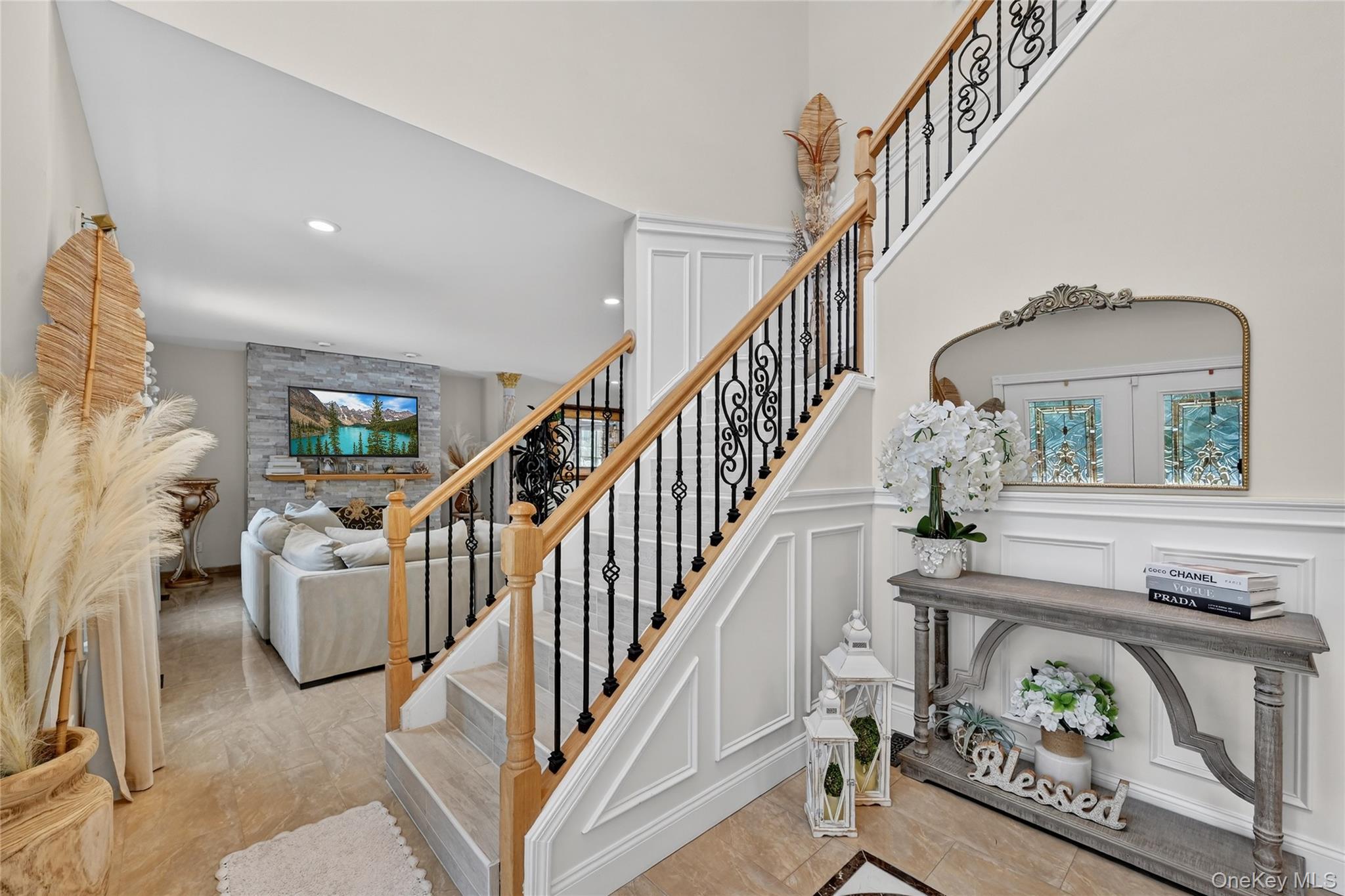 16 Kukas Road Monticello, NY 12701 - Photo 4 of 50 a view of entryway and hall