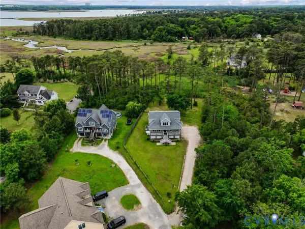 $695,000 | 4 Walters Lane, Poquoson, VA 23662