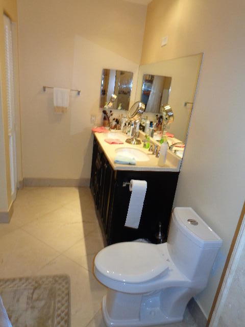 22485 Southwest 61st Way, Unit 235 Boca Raton, FL 33428 - Photo 14 of 22 Master bathroom
