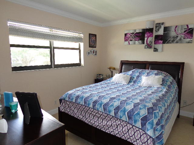 22485 Southwest 61st Way, Unit 235 Boca Raton, FL 33428 - Photo 17 of 22 Front bedroom