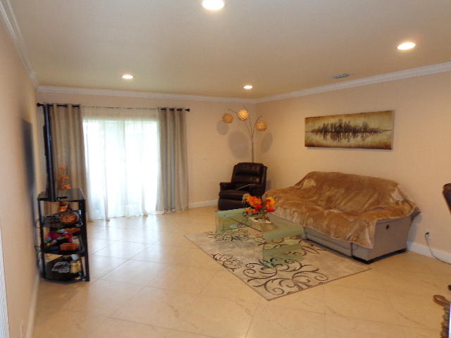 22485 Southwest 61st Way, Unit 235 Boca Raton, FL 33428 - Photo 9 of 22 DSC01737