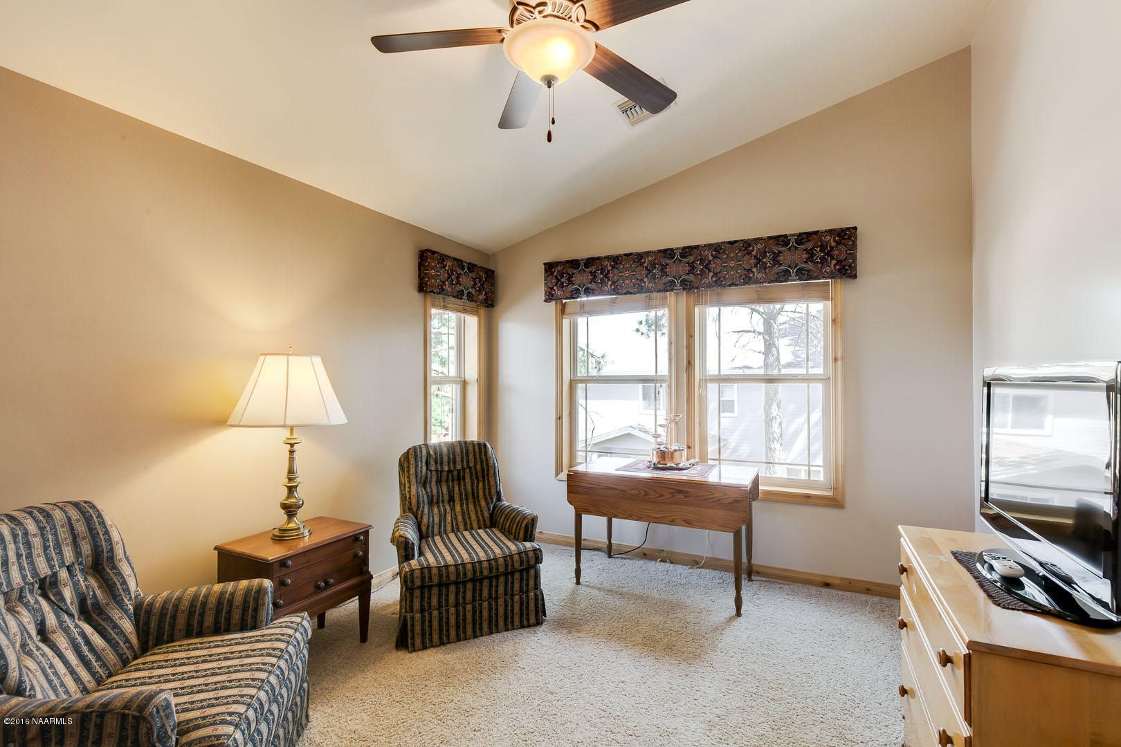 5000 South Pyrite Road Flagstaff, AZ 86005 - Photo 24 of 45 Loft