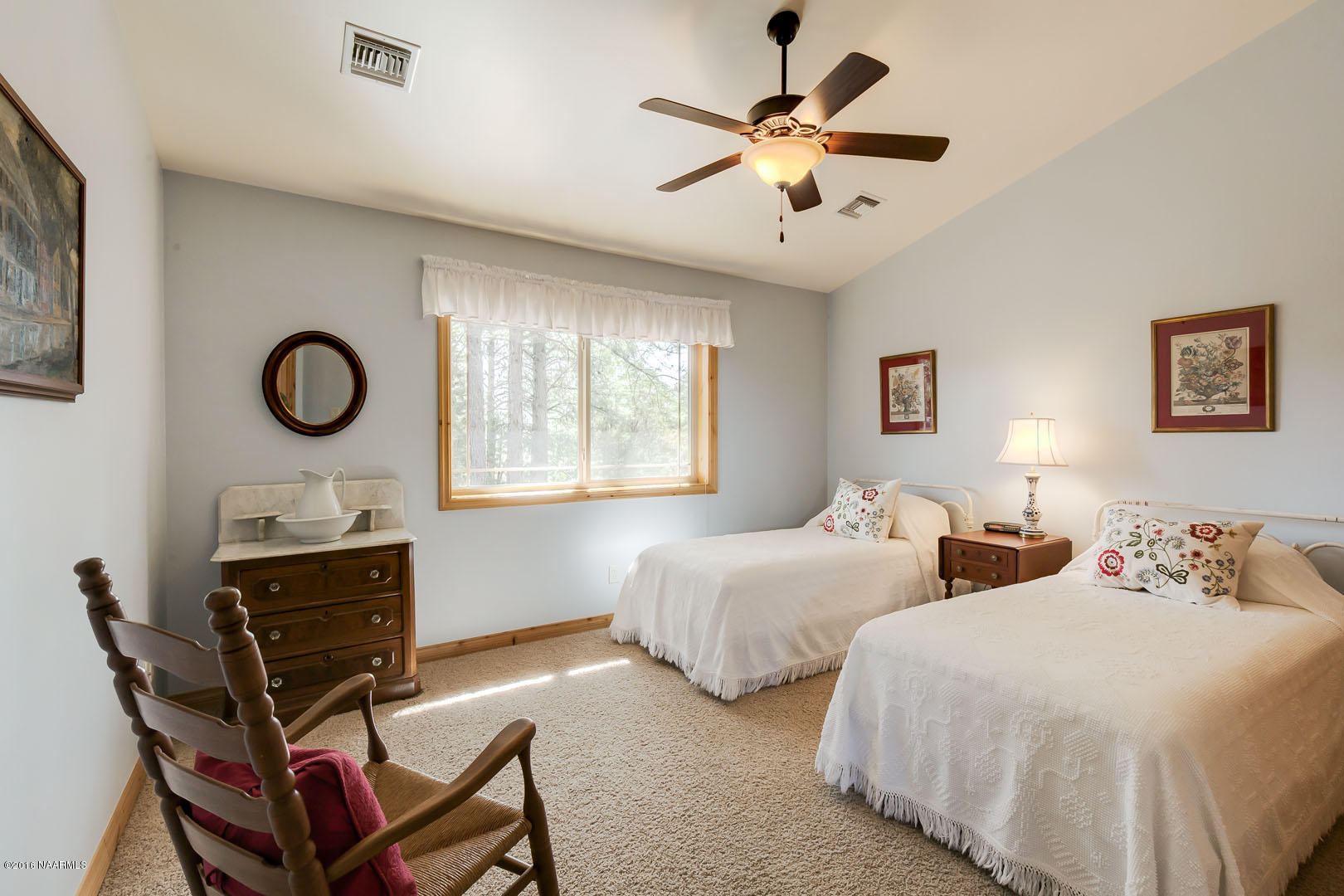 5000 South Pyrite Road Flagstaff, AZ 86005 - Photo 34 of 45 2nd bedroom
