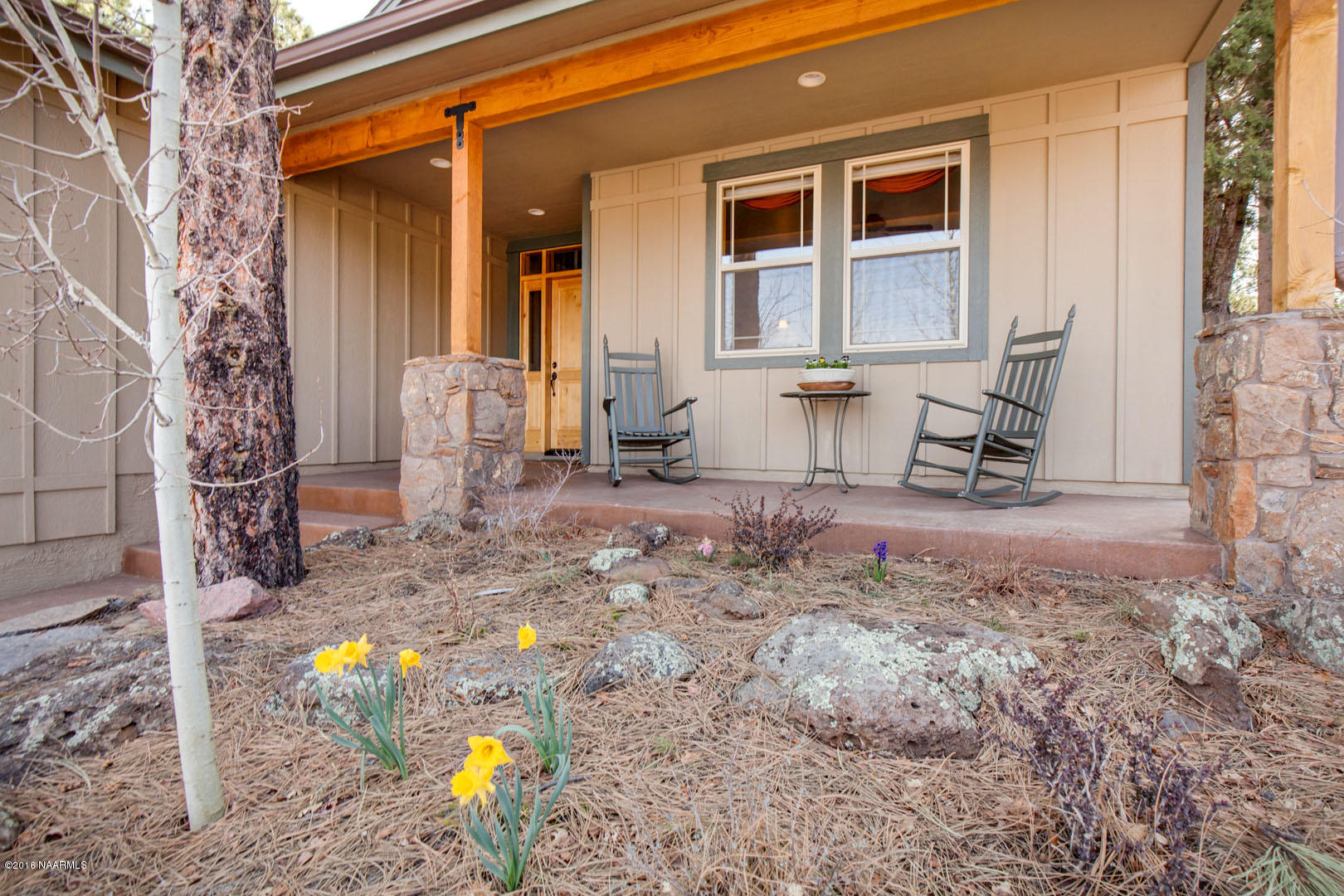 5000 South Pyrite Road Flagstaff, AZ 86005 - Photo 6 of 45 Front Porch