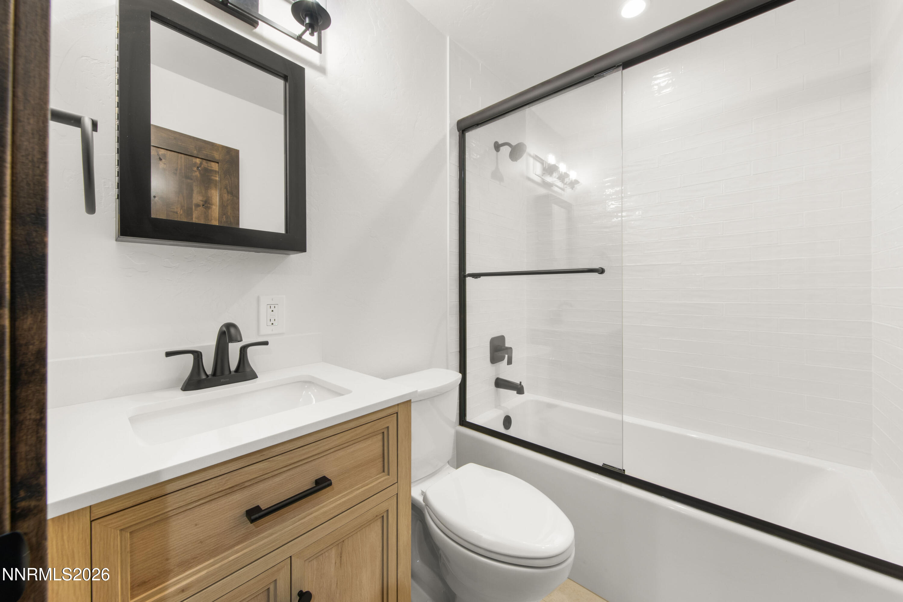 307 Galaxy Lane, Unit B Stateline, NV 89449 - Photo 12 of 26 307GalaxyLnUnitB(interiors)(7of12)