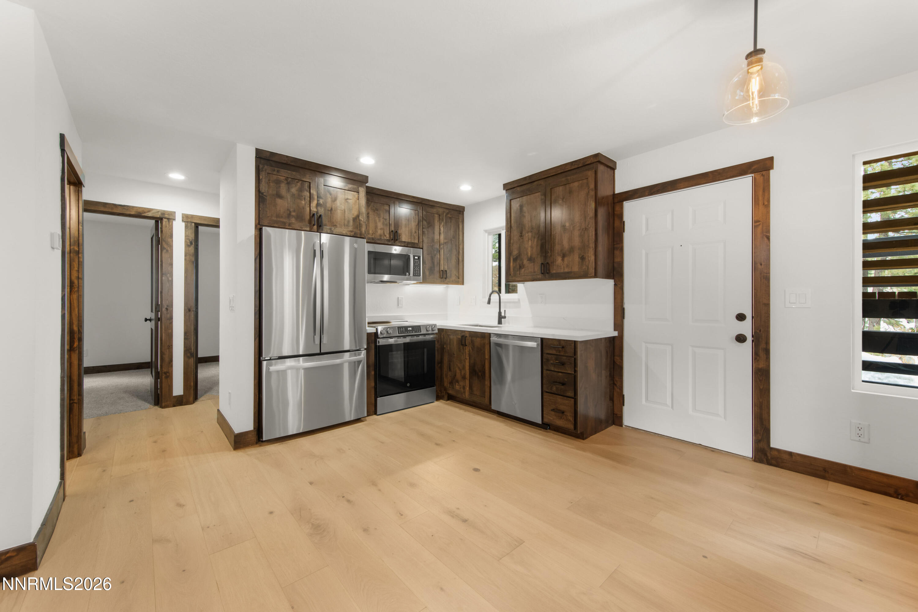 307 Galaxy Lane, Unit B Stateline, NV 89449 - Photo 3 of 26 307GalaxyLnUnitB(interiors)(5of12)