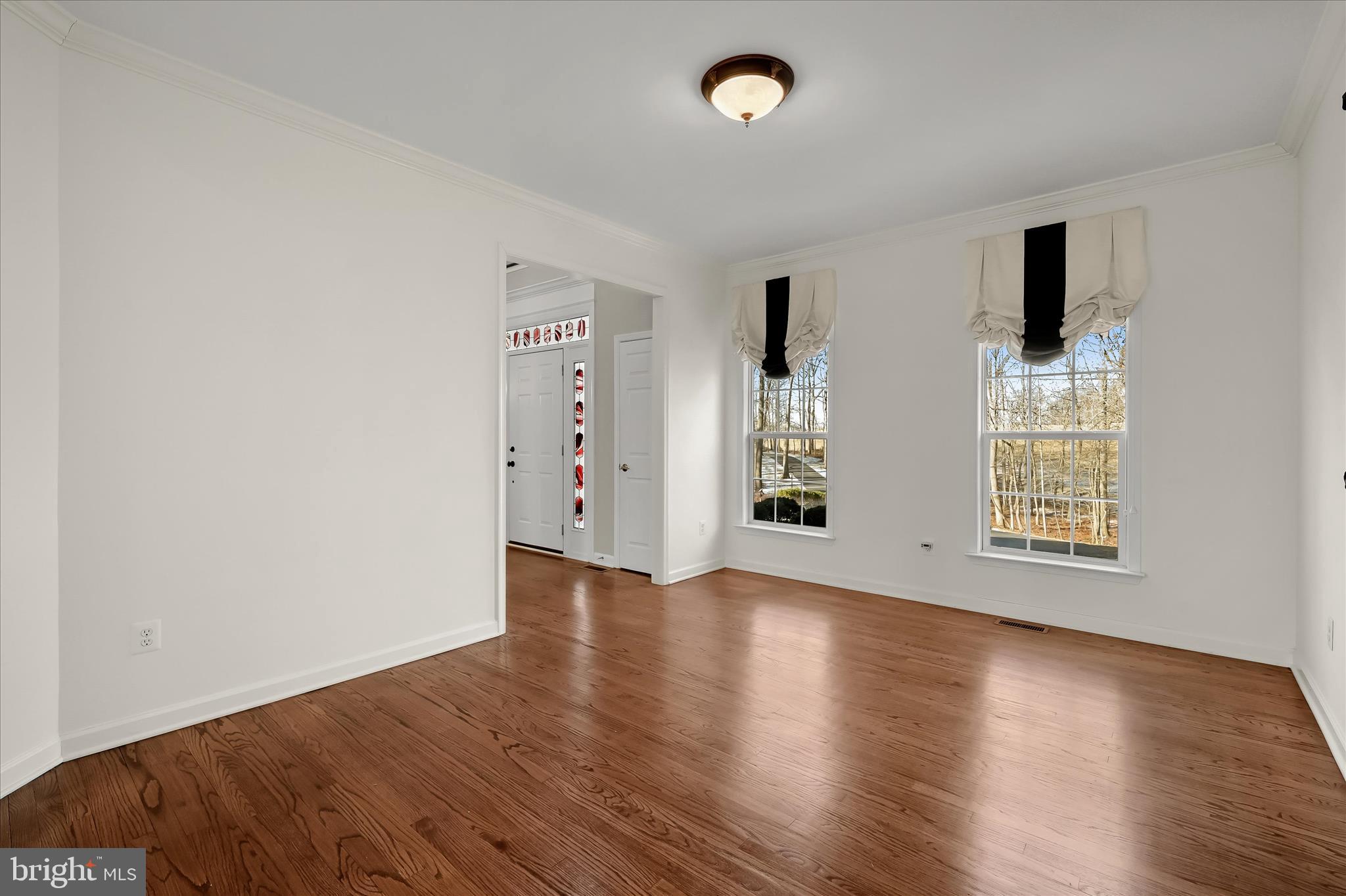15101 Union Chapel Road Woodbine, MD 21797 - Photo 20 of 105 Formal living room