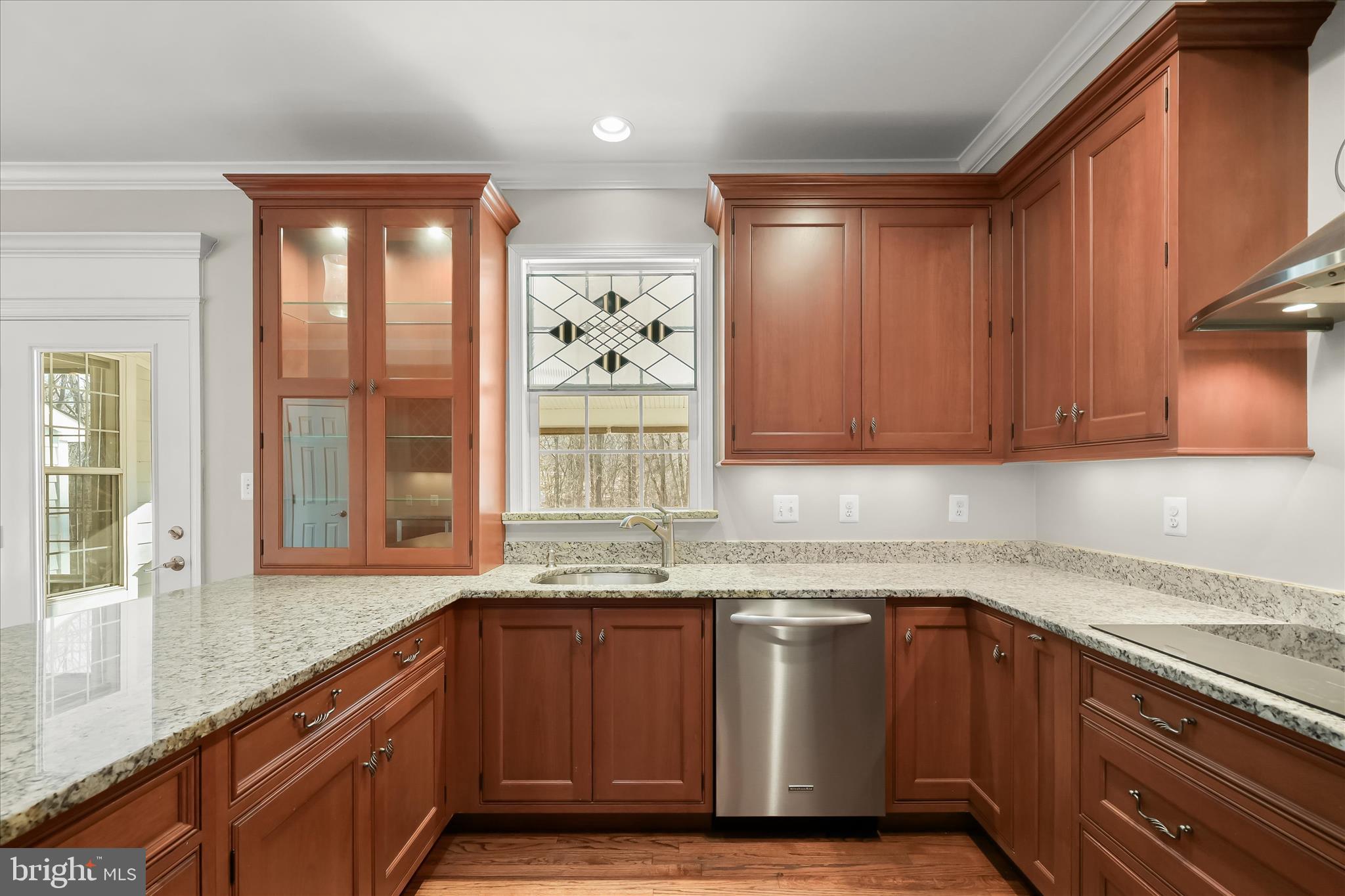 15101 Union Chapel Road Woodbine, MD 21797 - Photo 32 of 105 Wood cabinetry