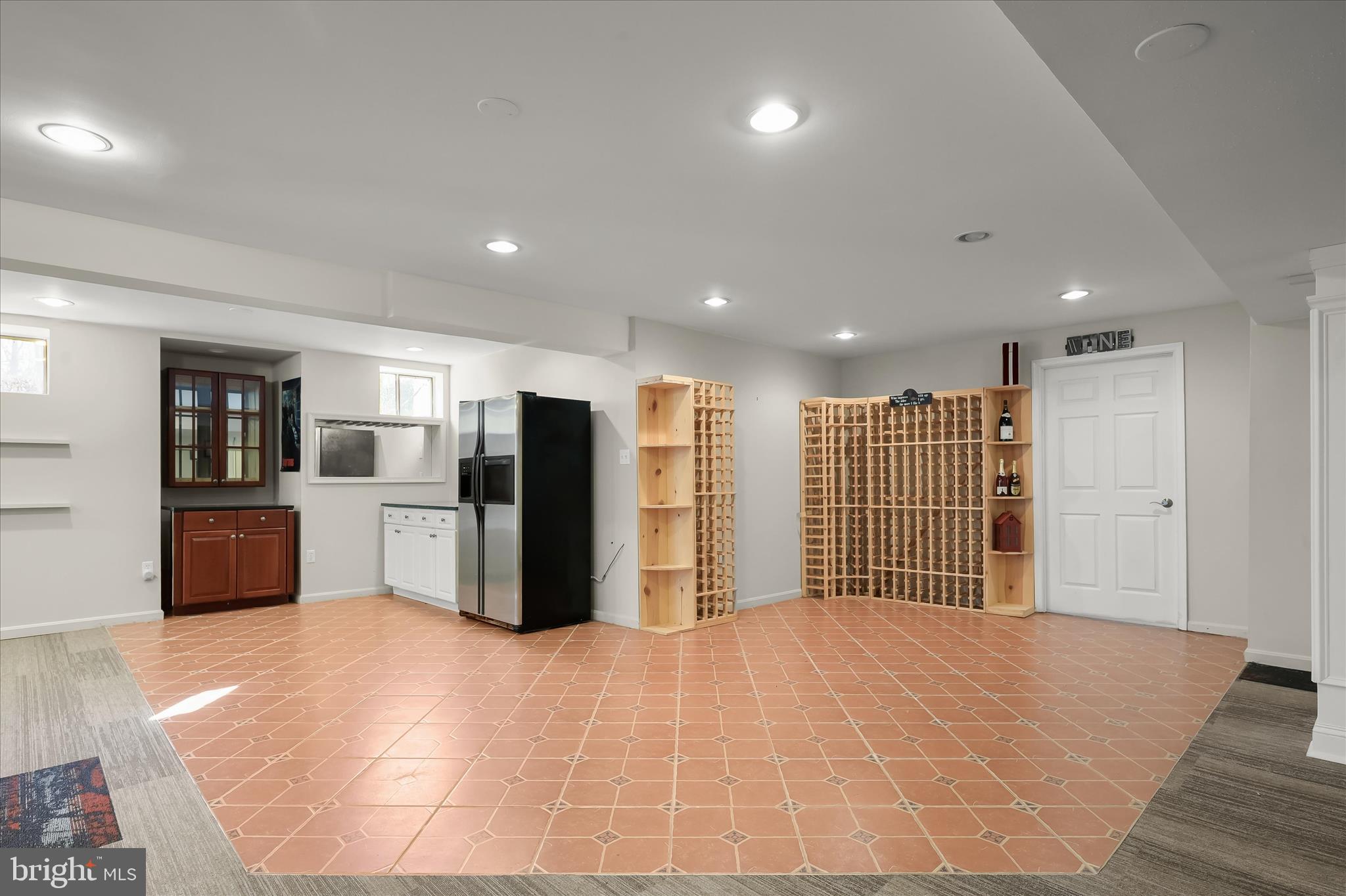 15101 Union Chapel Road Woodbine, MD 21797 - Photo 76 of 105 Dry bar & wine storage