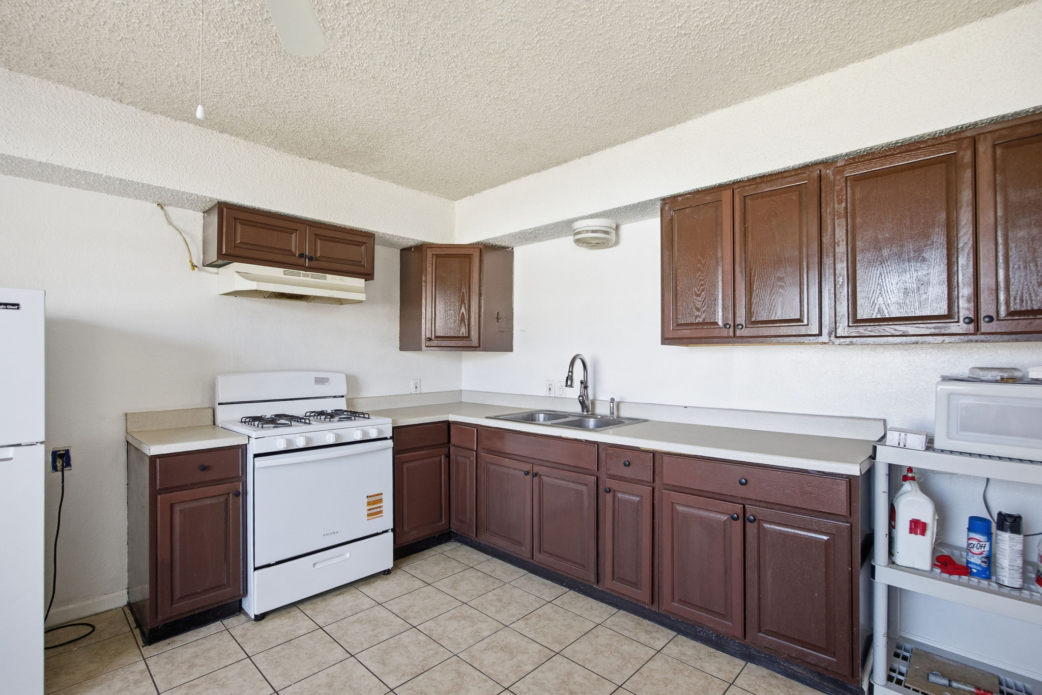 202 Forest Street Georgetown, TX 78626 - Photo 11 of 36