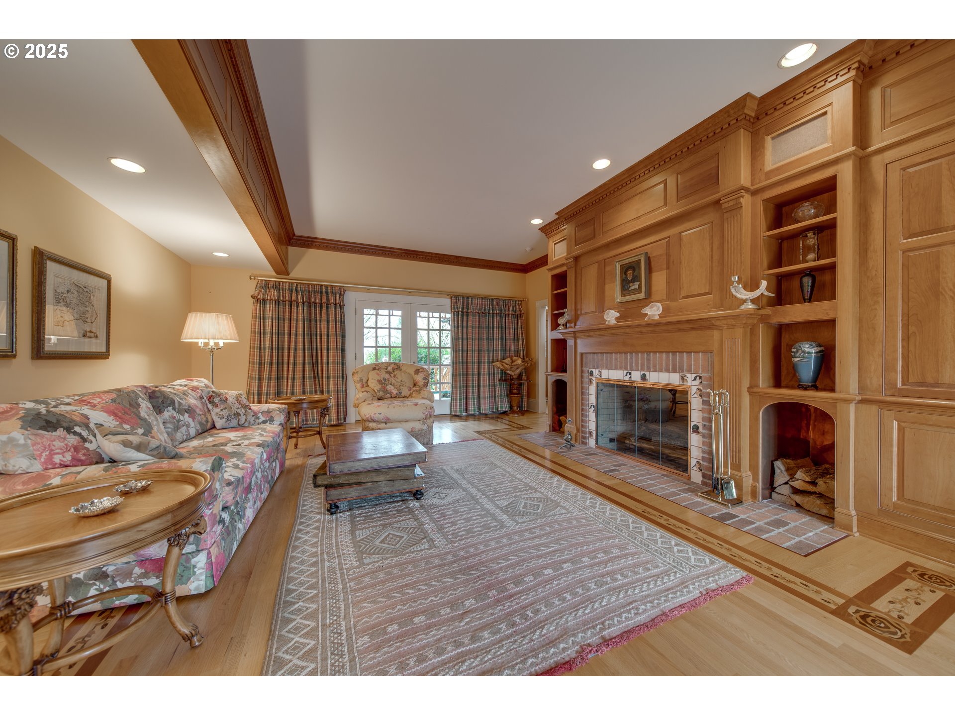 11120 McCann Road Amity, OR 97101 - Photo 9 of 48 a living room with furniture and a fireplace