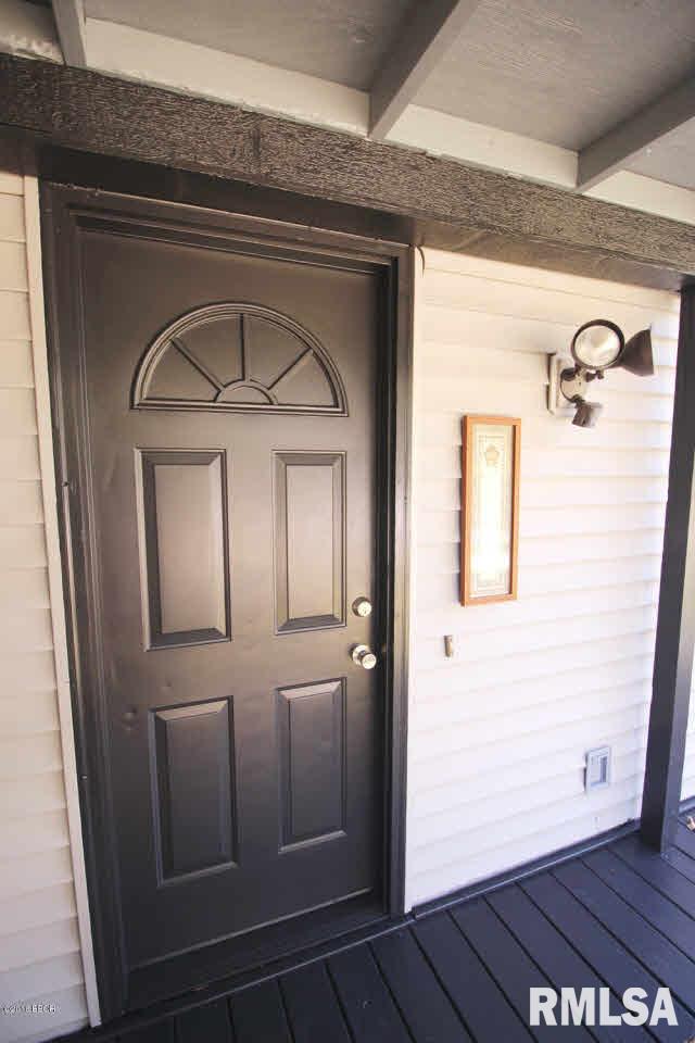 23935 North Hails Lane Dix, IL 62830 - Photo 3 of 22