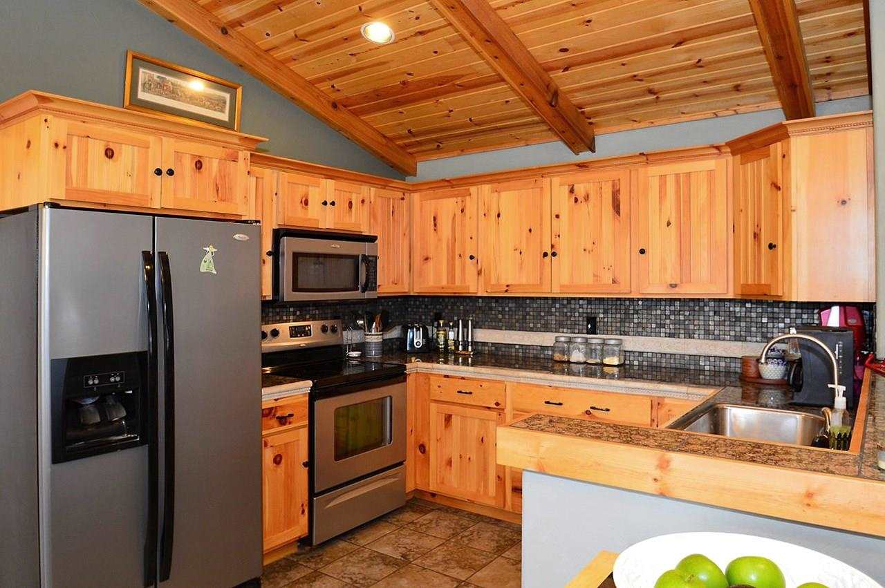 40412 Lynn Road Loon Lake, WA 99148 - Photo 4 of 20 Gallery Image 4