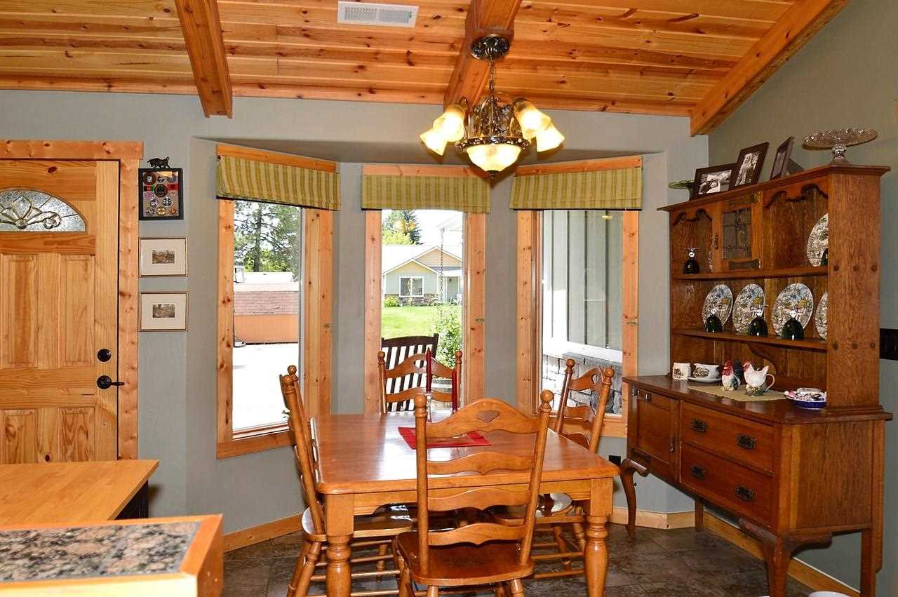 40412 Lynn Road Loon Lake, WA 99148 - Photo 6 of 20 Gallery Image 6