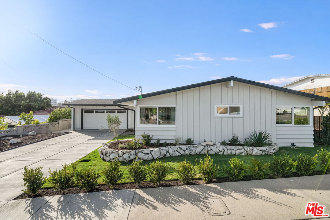 1113 Ridgecrest Street Monterey Park, CA 91754 - Photo 5 of 56