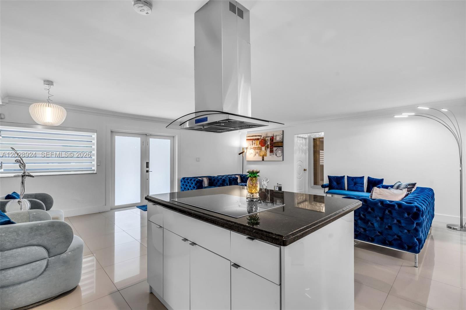 46 Northeast 164th Street Miami, FL 33162 - Photo 9 of 60